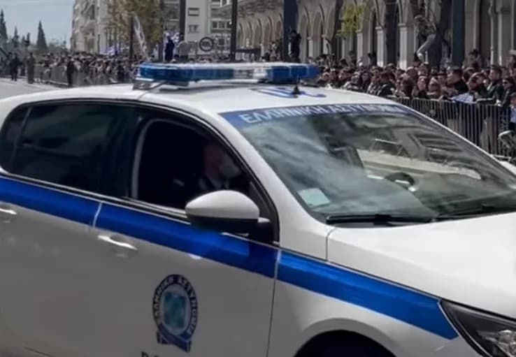 grčka policija u pefkohotiju skida tablice srbima