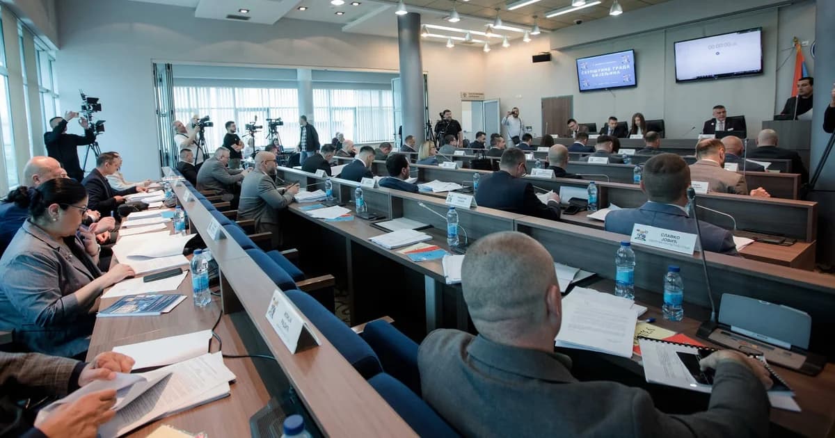 zašto samir baćevac danas nije razriješen? iz skupštine grada objasnili proceduru