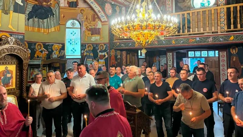 služen parastos generalu mladiću u hramu pokrova presvete bogorodice