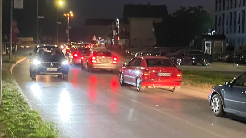 AMS RS: Saobraćaj redovan, vozačima preporuka da izbjegavaju najtopliji dio dana