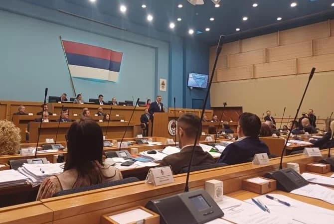 lideri partija preko kompenzacionih lista žele sigurnu fotelju u skupštini