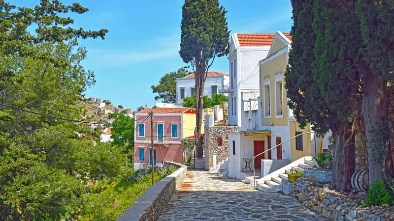 Upozorenje za turiste na Kasandri: Samo flaširana voda dozvoljena za piće!