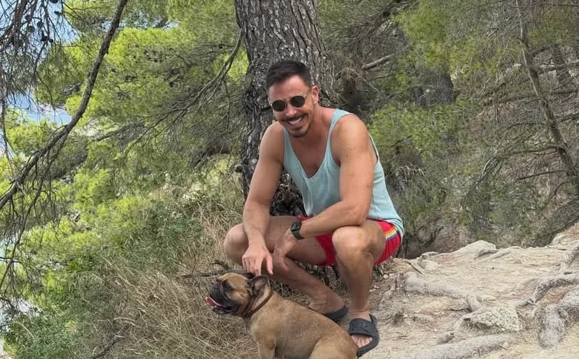 reditelj stevan filipović pretučen u centru beograda: napadači mu oteli telefon, tukli ga metalnom stolicom