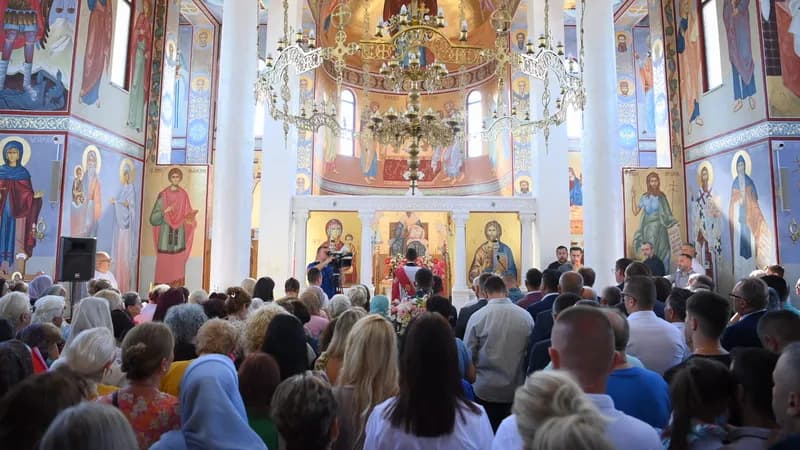 Bijeljina proslavlja Svetog Pantelejmona: Mitropolit Fotije služio arhijerejsku liturgiju, obavljen čin hirotonisanja