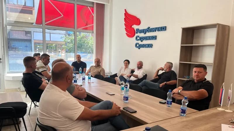 Ugljevik – Održan sastanak svih odbora RSS sa područja Izborne jedinice 6  