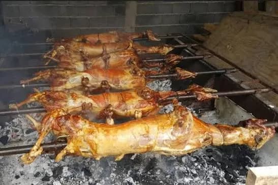KO MOŽE OVO DA PLATI? Kilogram jagnjetine u Sarajevu 90 KM, u regionu cijena ide do 160 KM