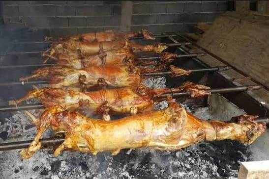 ko može ovo da plati? kilogram jagnjetine u sarajevu 90 km, u regionu cijena ide do 160 k