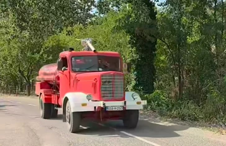 požar u amajlijama kod bijeljine lokalizovan, vatrogasne ekipe i dalje dežuraju na terenup