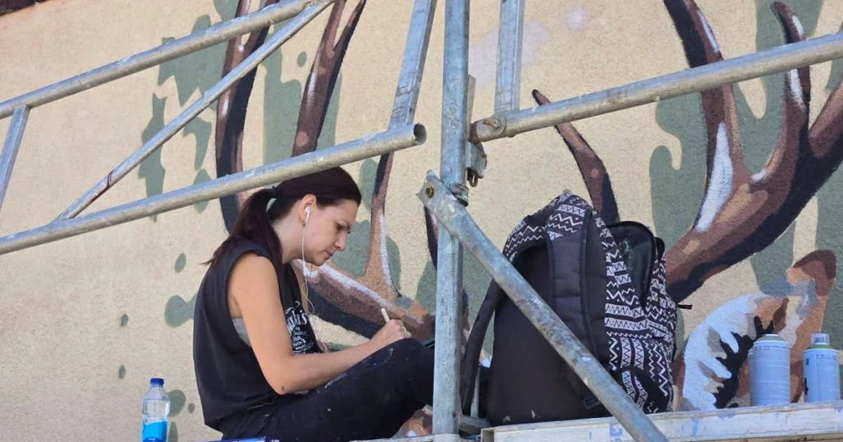 započela izrada murala evropskog jelena u okviru „park festa majevica“