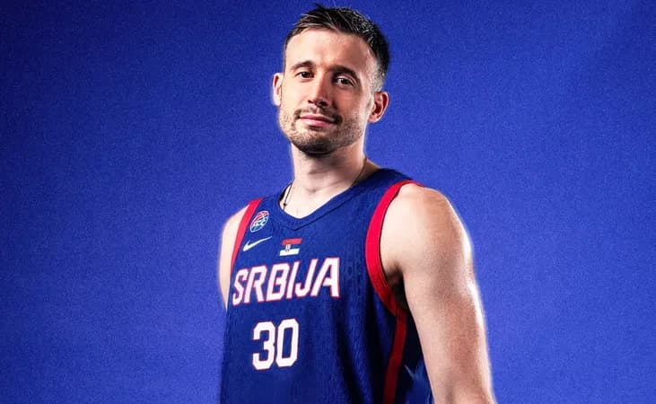 Reprezentacija Srbije dobila nove dresove