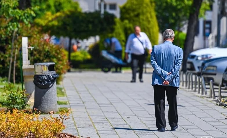 vlada rs ozvaničila odluku: svim penzionerima stiže pomoć