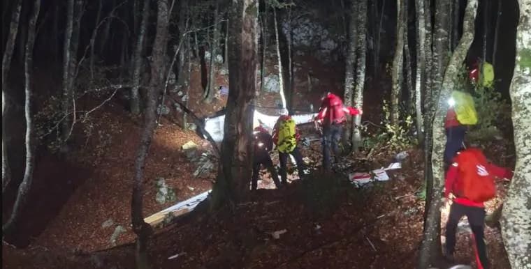 tragedija na velebitu: srušio se avion iz češke, pronađena tijela dvije stradale osobe