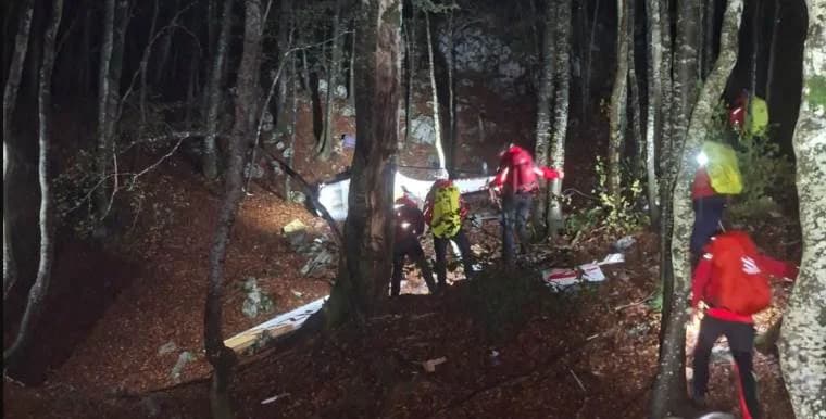 tragedija na velebitu: srušio se avion iz češke, pronađena tijela dvije stradale osobe