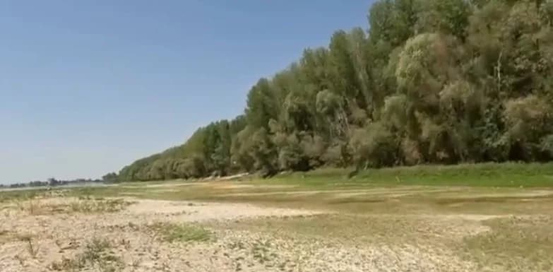 "izbrisana granica": vukovarska ada fizički se spojila sa srbijom