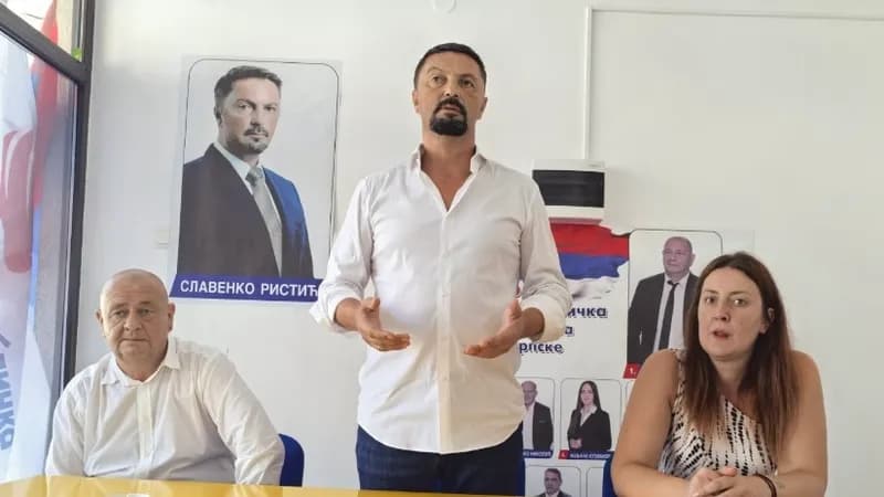 U Doboju otvorena kancelarija Republičke stranke Srpske  
