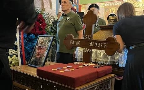 sahrana ratka mladića
