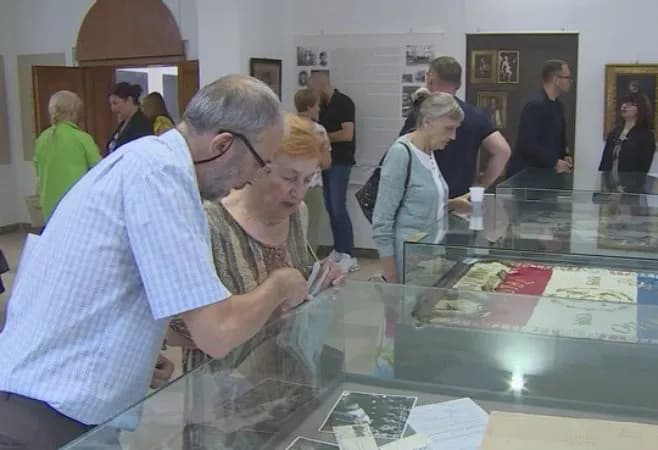 u muzeju semberije otvorena izložba posvećena јovanu dučiću