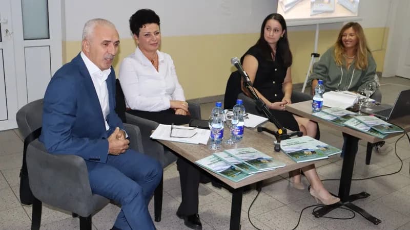 Predstavljena monografija autora Dragice Tomić