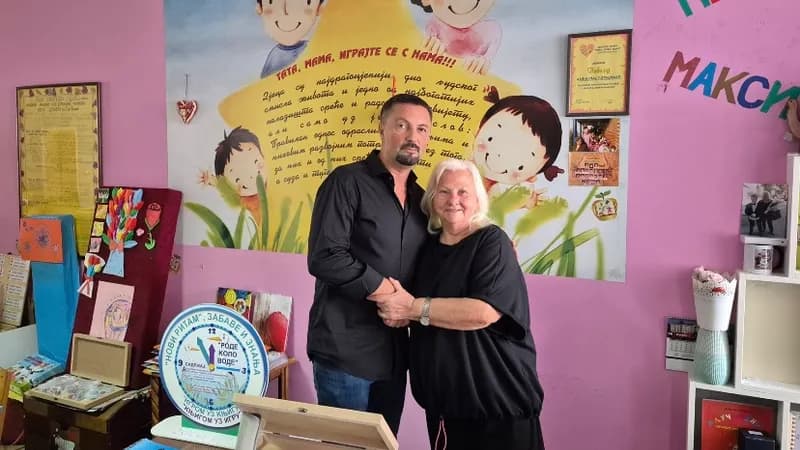 slavenko ristić (rss) otkupio didaktičke materijale od anđe pastorković