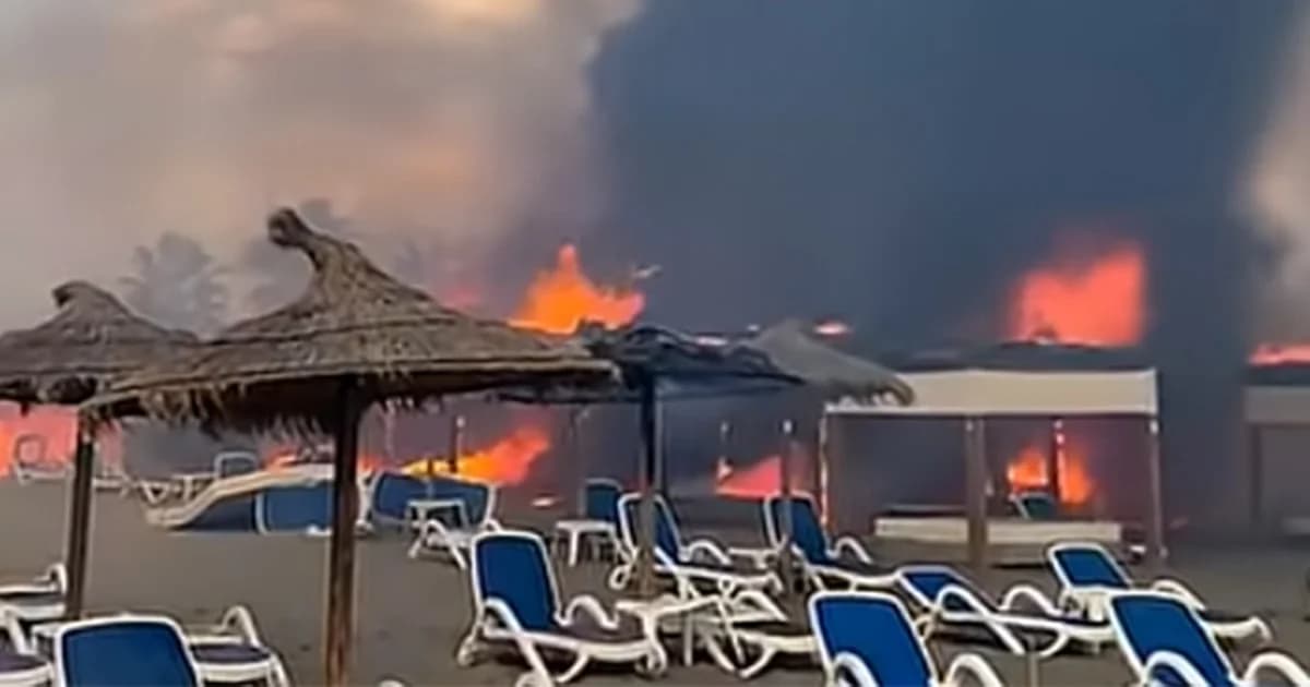 izgorjela velika plaža u ulcinju