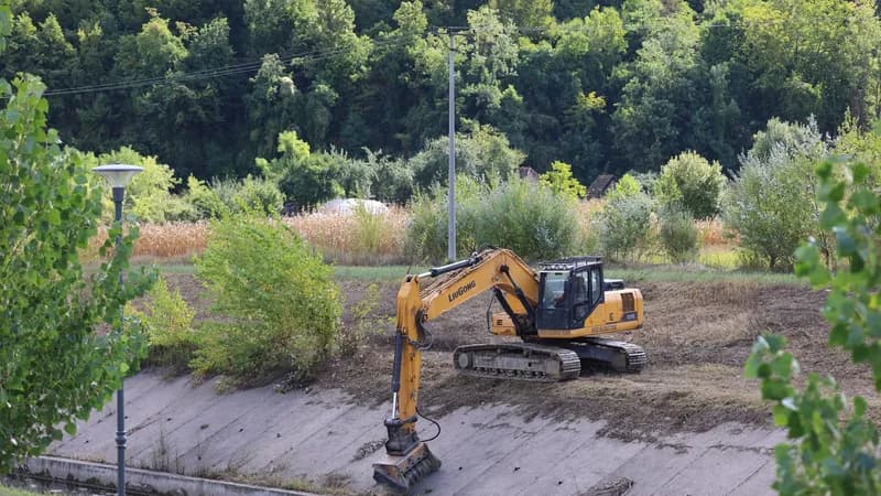U toku čišćenje i uređenje korita rijeke Janje u Ugljeviku