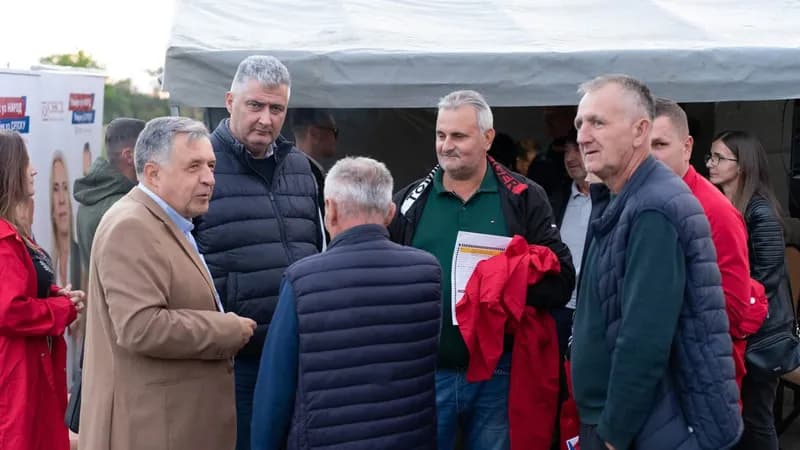 SNSD Bijeljina u Srednjoj Čađevici: Odbraniti Srpsku u vremenu kada joj mnogi ne žele dobro