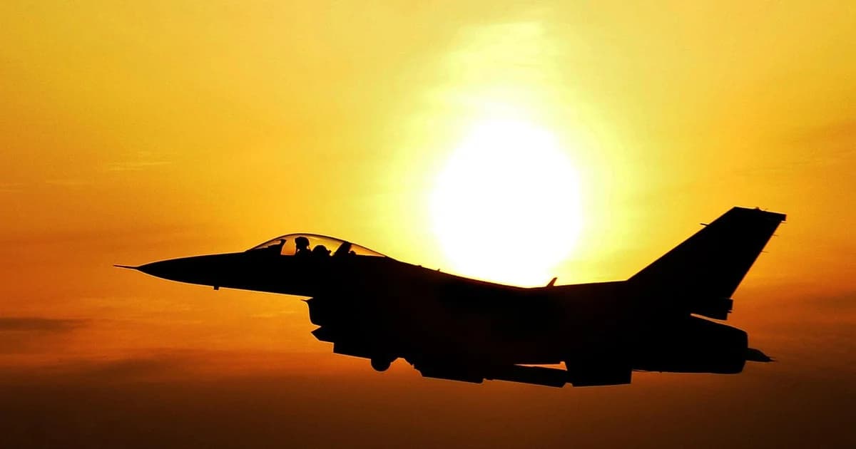 dramatiče scene u vazduhu; nato hitno digao avione