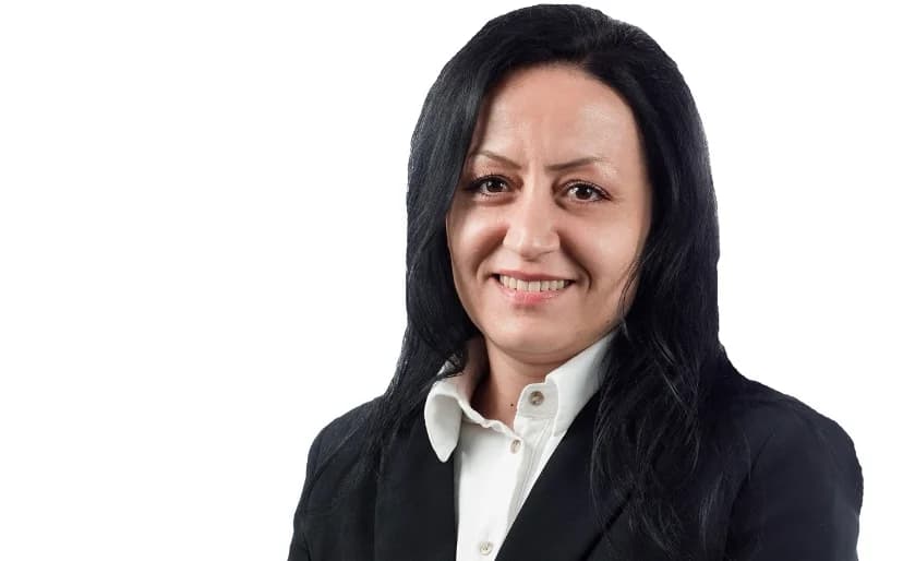 jelena mitrović, kandidat rss za poslanika u narodnoj skupštini republike srpske: sa rss i slavenkom ristićem donja trnova i majevica imaće svijetlu budućnost!