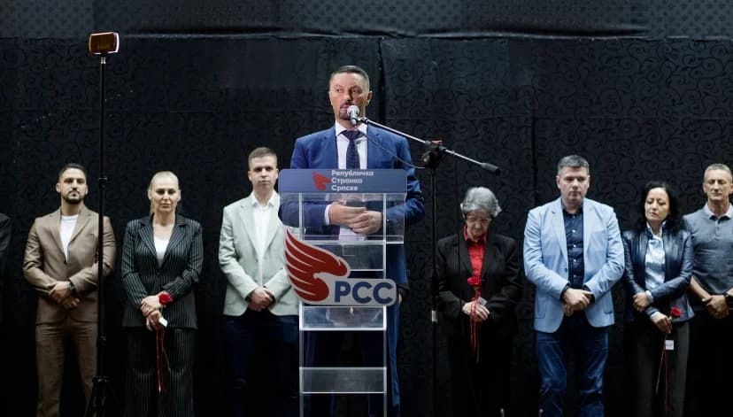 slavenko ristić na tribini rss-a u loparama: republika srpska i lopare su moj izbor – uvijek sam imao podršku majevice!   
