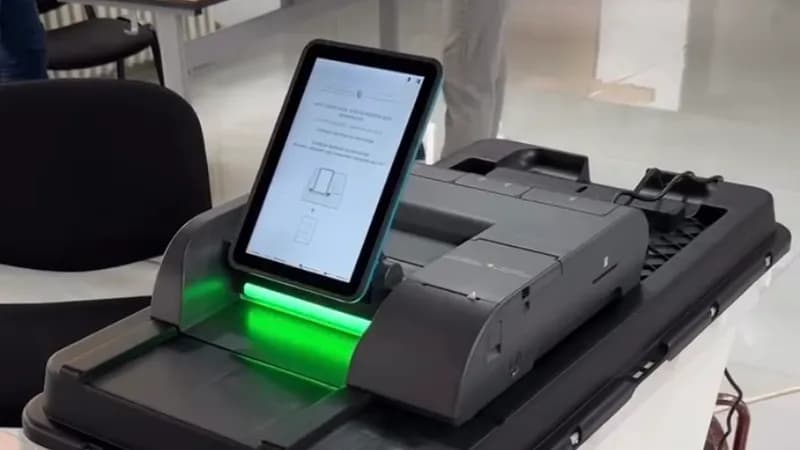 problemi na biračkim mjestima u loparama: kvarovi skenera i biometrijske identifikacije