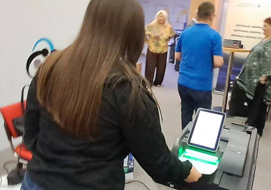 otvorena biračka mjesta u republici srpskoj i federaciji bih