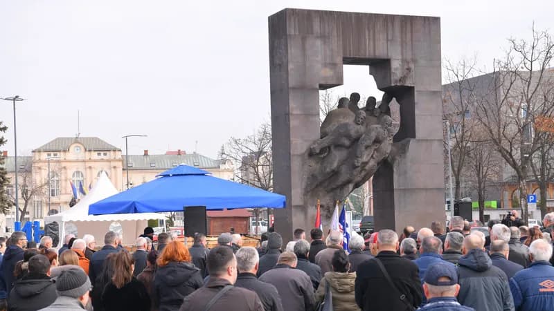 Borcima u Srpskoj uskoro isplata dodatka: Poznato koliko novca mogu očekivati