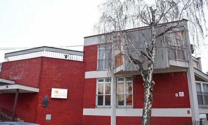 Skoro tri godine ista priča: Zaposleni u vrtiću „Čika Jova Zmaj“ traže ono što su zaradili