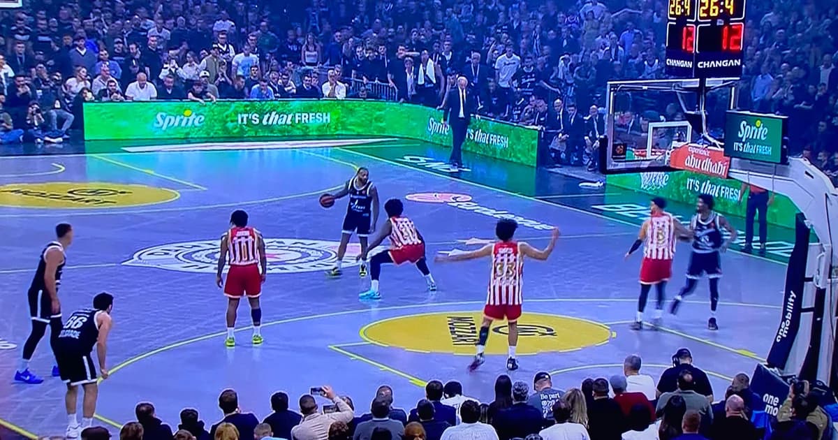 partizan slavio trojkom pajole u derbiju
