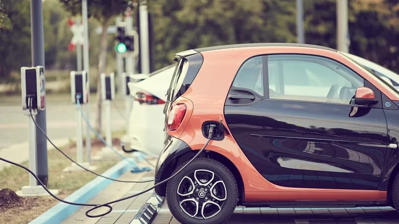 vozači električnih automobila češće podržavaju uvođenje opšteg ograničenja brzine