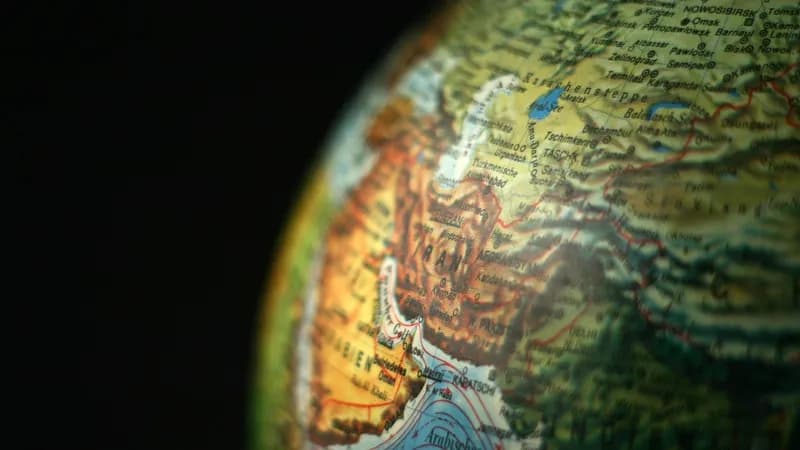 teheran sprema haos u persijskom zalivu