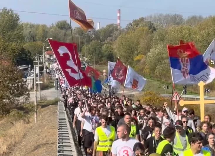 studentska lista poručila građanima: „ne krećite u beograd“