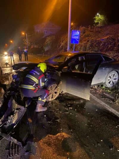 na terenu bili i vatrogasci: žestok sudar u banjaluci