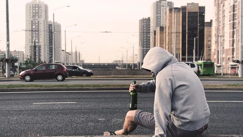 Hrvatska odlučila: Zabranjena prodaje alkoholnih i energetskih pića mlađima od 18 godina