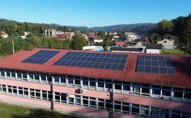 Lopare: Raspisan konkurs za upis učenika u prvi razred SŠC "Vuk Karadžić"