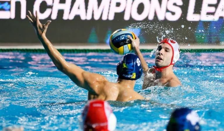 VK Crvena zvezda pred gašenjem