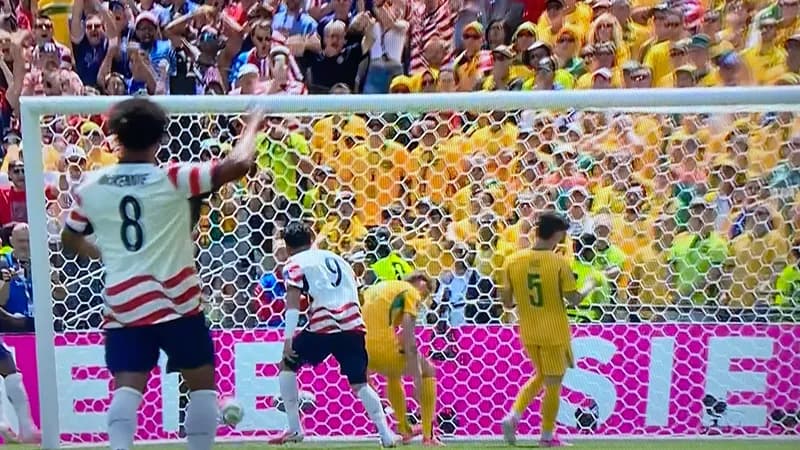 SAD savladale Australiju: "Jenkije" čeka nokaut faza