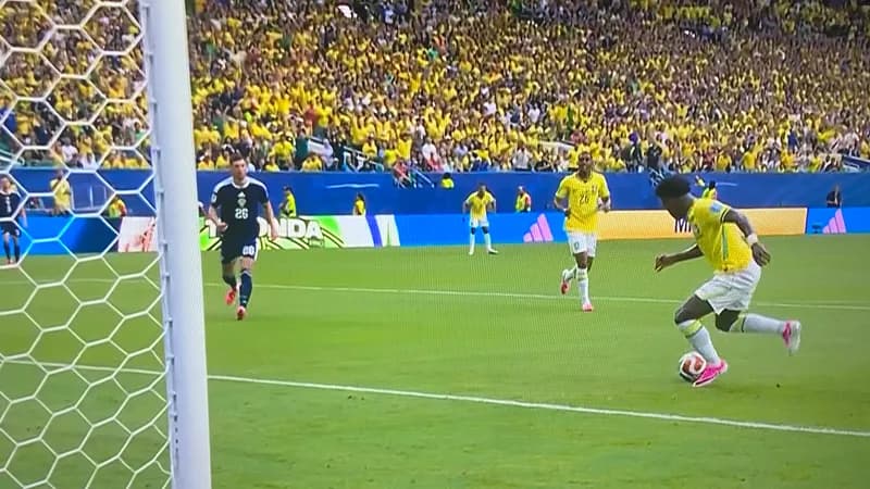 Brazil odigrao za "zmajeve": Vinisijus kažnjavao grube greške Škota