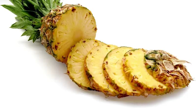 Ananas – tropsko osvježenje i saveznik zdravlja tokom ljeta