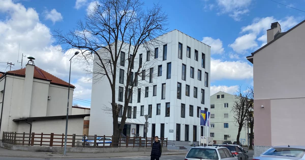 uhapšeni u akciji "pelikan" sprovedeni u okružno javno tužilaštvo bijeljina
