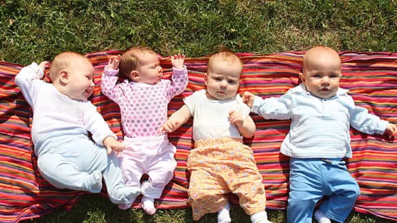 Rođene izuzetno rijetke jednojajčane četvorke