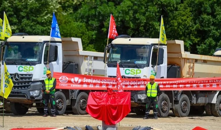 Zaokret na dionici auto-puta kroz Brčko prema Bijeljini: Amerikanci u igri?
