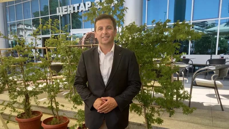 Vukanović tvrdi: U toku sastanak SDS i PSS u sjedištu BN televizije u Bijeljini, Draško Stanivuković spreman da se povuče uz obećanje da će biti mandatar