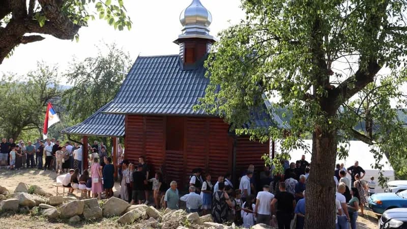 Svečano obilježeno pokrivanje hrama u Gornjem Priboju FOTO