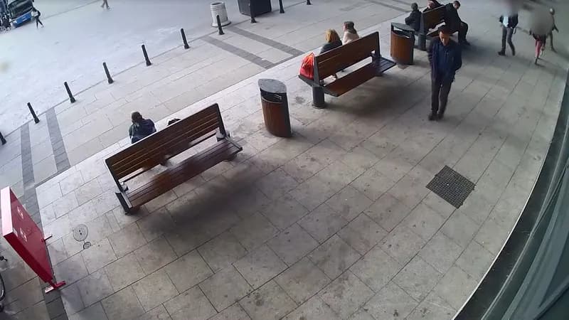 Određen kućni pritvor Goranu Vesiću i drugim optuženima u slučaju "Nadstrešnica"